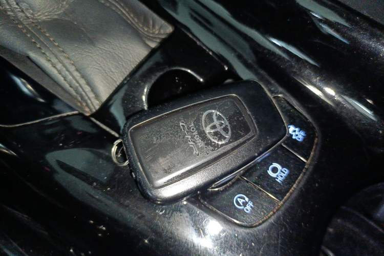 Used Toyota C-HR 2020 2.0L Leading Edition
