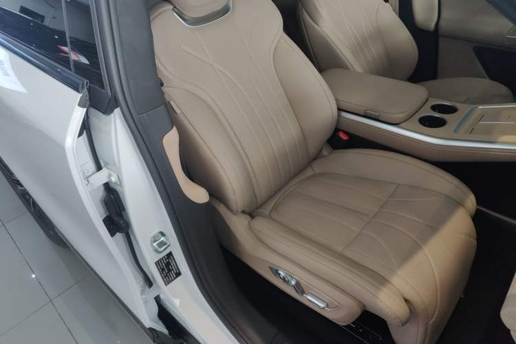 Used XPeng G9 2025 625 Long-Range Max
