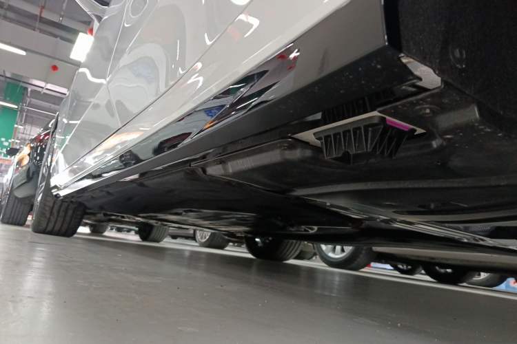 Used BMW 5 Series 2025 525Li M Sport Package