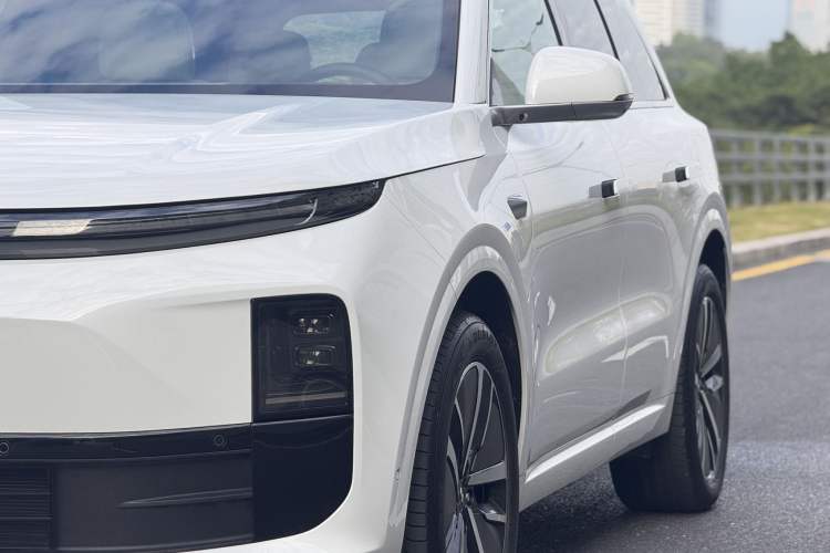 Used Li Auto L6 2025 Pro Smart Refresh Edition
