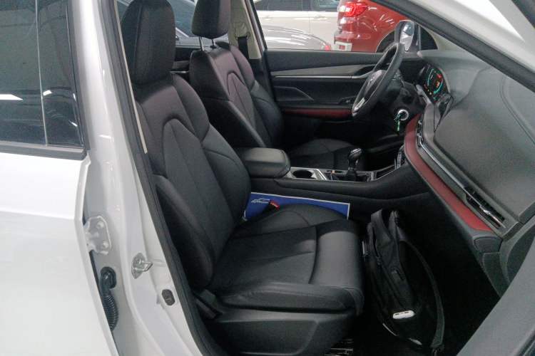 Used Changan CS55PLUS 2020 1.5T Manual Colorful Model
