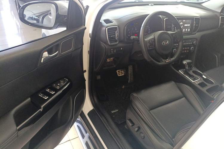 Used Kia KX5 2016 1.6T Automatic Two-Wheel Drive DLX