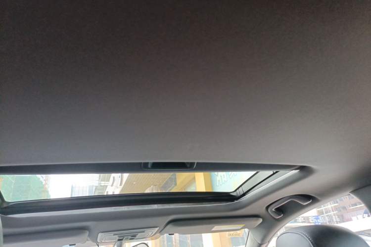 Used Honda Civic 2021 HATCHBACK 220TURBO CVT New Trendsetter
