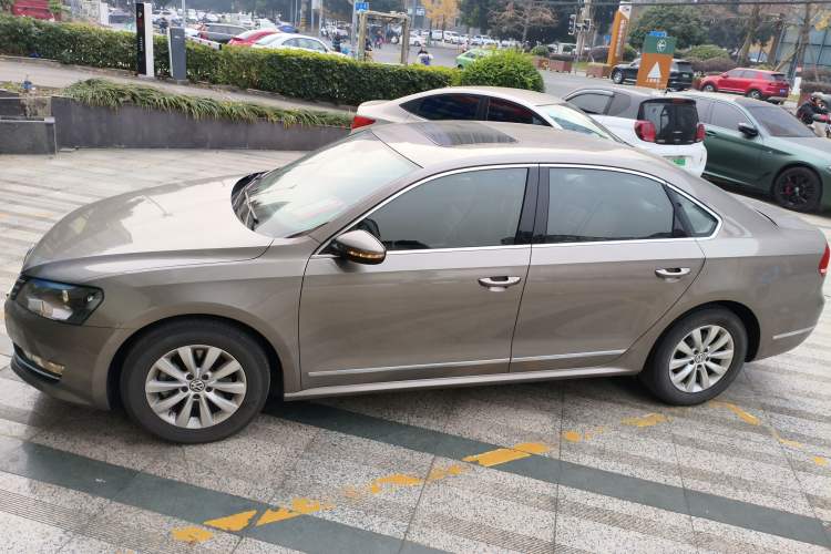 Used Volkswagen Passat 2014 1.8TSI DSG Prestige Edition
