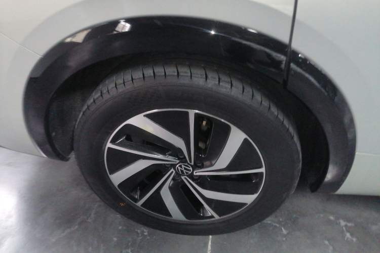 Used Volkswagen Viloran 2024 330TSI Luxury Edition
