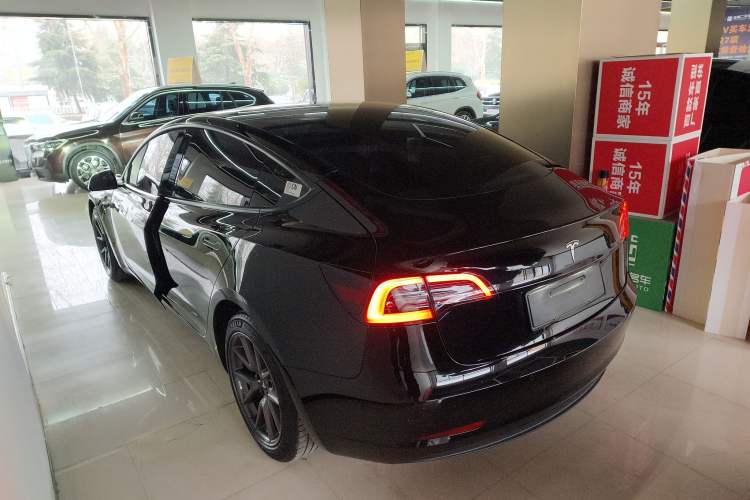 Used Tesla Model 3 2022 Rear-Wheel-Drive Version