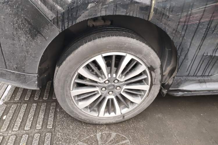 Used Ford Edge 2021 PLUS EcoBoost 245 Two-Wheel-Drive Titanium 7-Seater