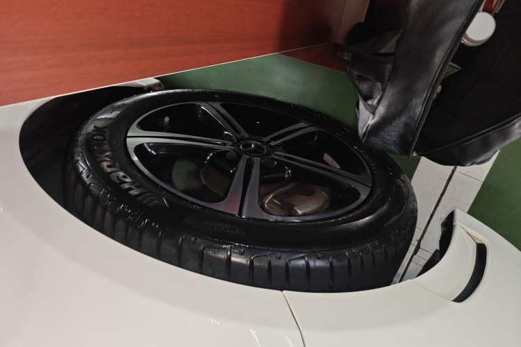 Used Mercedes-Benz A-Class 2022 Revised Version A 200 L Sport Sedan Fashionable Style
