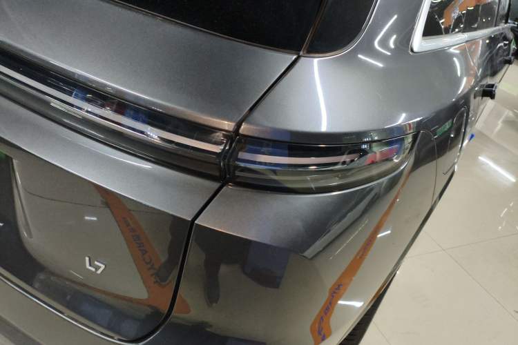 Used Li Auto L7 2024 Ultra Model
