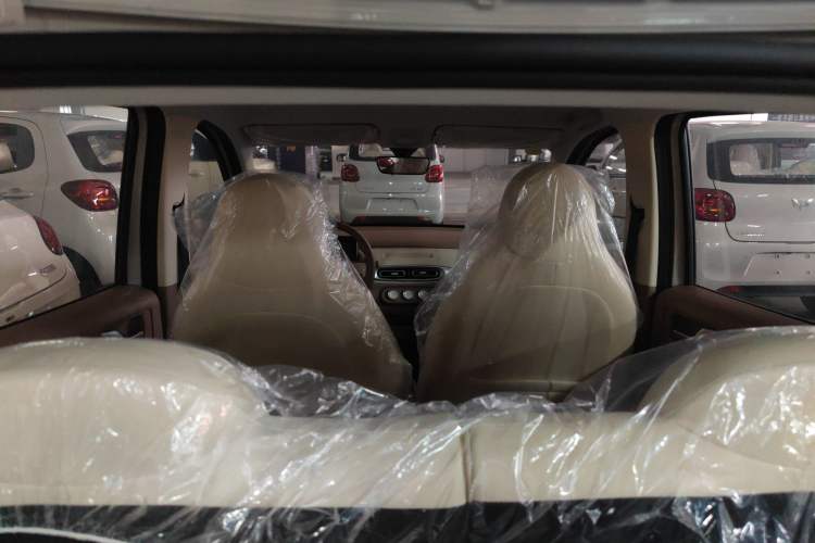 Used Wuling Hongguang MINIEV 2025 Four-Door Version Advanced Edition
