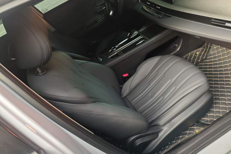 Used Chery Fengyun A8 2024 127 Long-Distance Edition Standard Version
