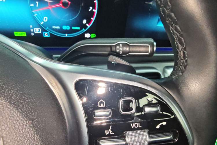 Used Mercedes-Benz GLE 2022 Refreshed GLE 450 4MATIC Stylish Edition
