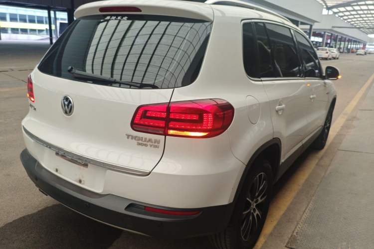 Used Volkswagen Tiguan 2016 300TSI Automatic All-Wheel Drive Luxury Edition
