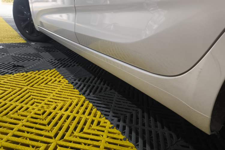 Used Chevrolet Monza 2020 Light Hybrid Redline 320T Dual-Clutch Joyful Edition
