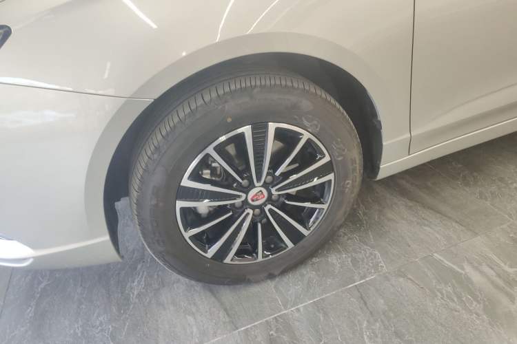Used Roewe Ei5 2019 Smart Connect Flagship Edition
