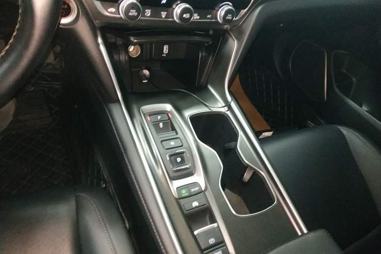 Used Honda Accord 2018 Rui Hybrid 2.0L Rui Ling Edition China VI