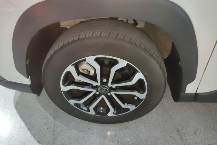 Used Toyota FRONTLANDER 2023 2.0L Smart Electric Hybrid Dual-Engine Deluxe Version