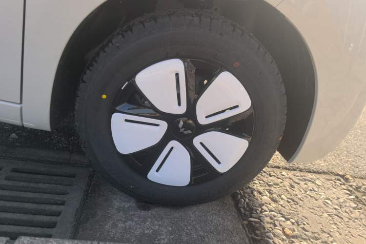 Used Wuling Hongguang MINIEV 2025 Four-Door Version Zhenxiang+ Edition
