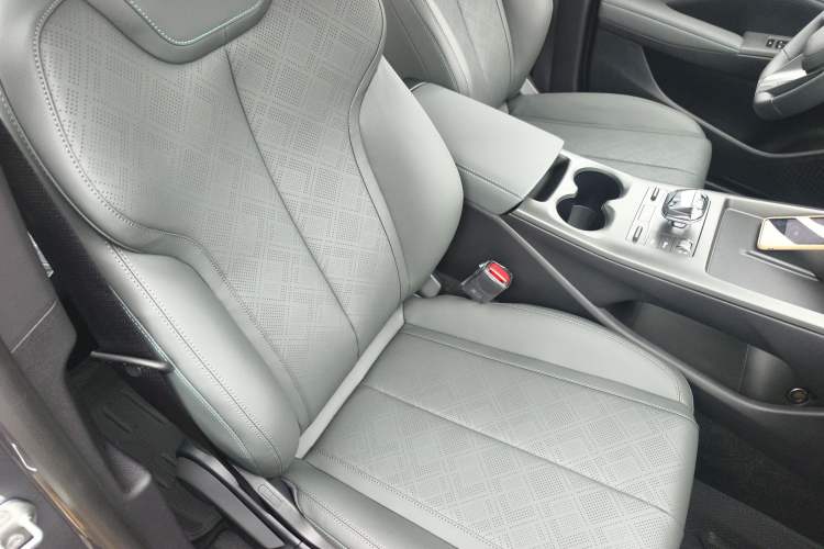 Used BYD Qin PLUS 2025 DM-i Smart Drive 55KM Leading Model
