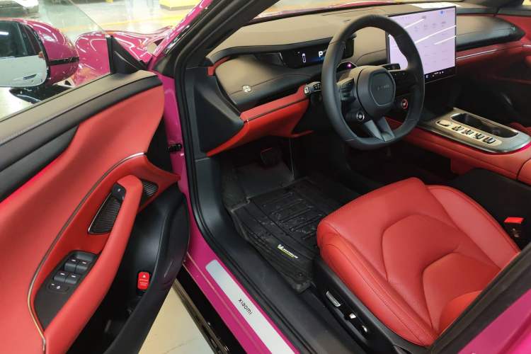 Used  SU7 2024 Rear-Drive Ultra-Long Range Advanced Pro-Level Intelligent Driving Version
