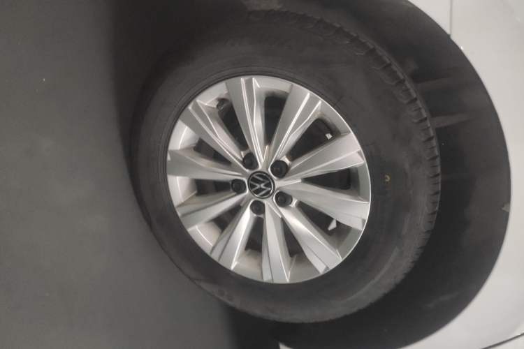 Used Volkswagen Lavida 2023 New Rui 1.5L Automatic New Yi Edition