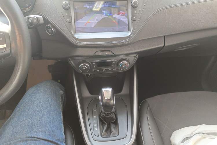 Used Ford Escort 2019 Revised Version 1.5L Automatic Enjoyment Type China VI Standard