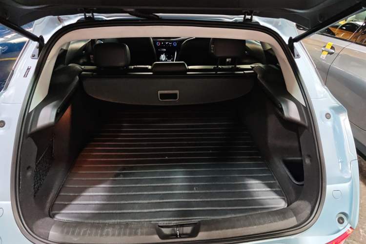 Used Buick Velite 6 2020 Plug-in Hybrid Connected Smart Model
