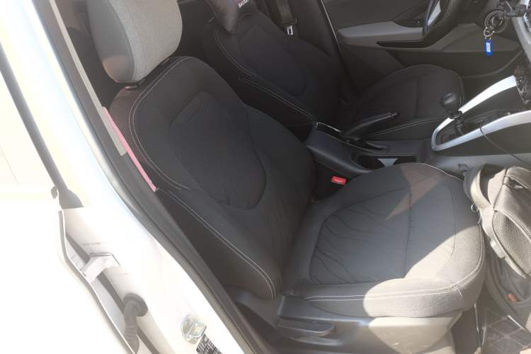 Used Baojun 510 2021 1.5L Manual Jingxiang Model
