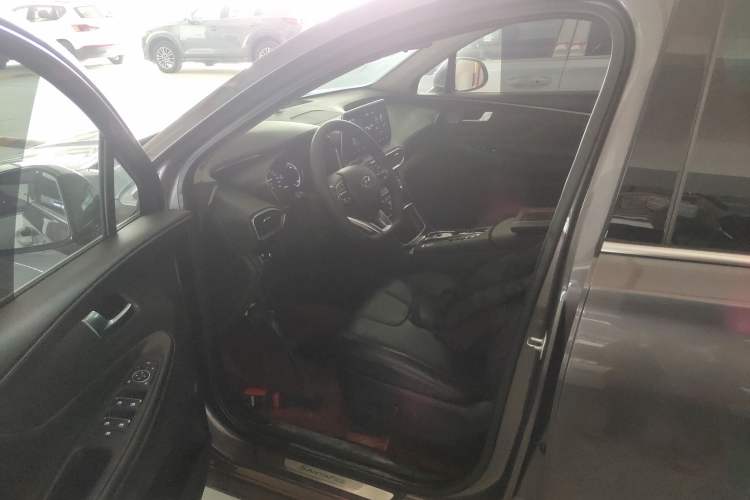 Used Hyundai Santa Fe 2020 380 TGDi Automatic Two-Wheel Drive GLS Luxury Edition