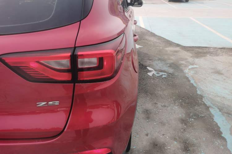 Used MG ZS 2017 1.5L Automatic Luxury Edition
