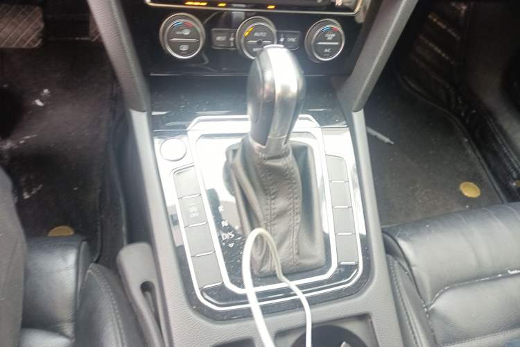 Used Volkswagen Magotan 2019 330TSI DSG Luxury Model China V Standard
