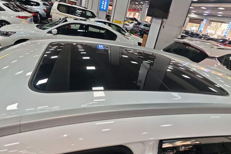 Used Geely Auto Coolray 2019 260T DCT Knight China VI Standard
