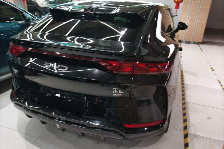 Used BYD Song L EV 2025 Intelligent Driving Version 662 km LiDAR Excellence Edition