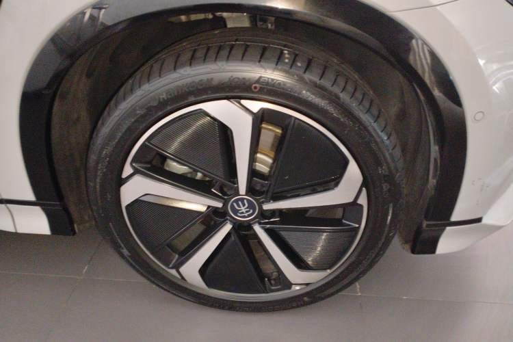 Used BYD Song L EV 2025 662 km Advanced Intelligent Driving Version
