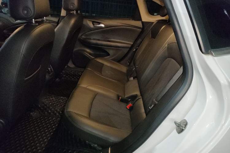 Used Buick Verano 2017 Sedan 20T Dual-Clutch Leading Model
