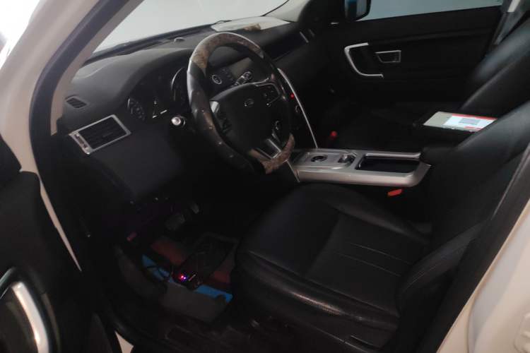 Used Land Rover Discovery Sport 2019 240 PS SE Version China V Standard
