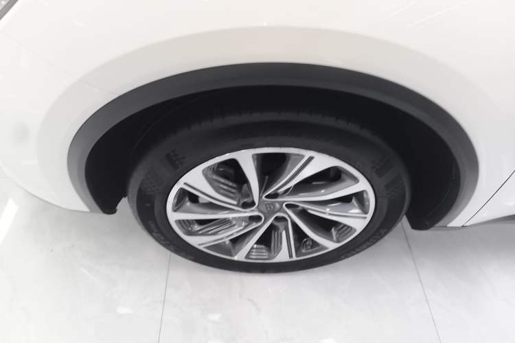 Used Geely Auto Jiajie 2019 1.5TD MHEV DCT Luxury Edition
