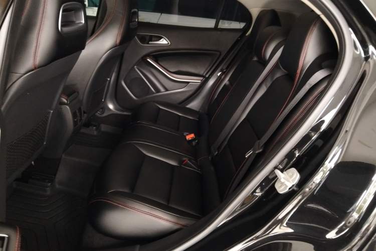 Used Mercedes-Benz GLA 2016 GLA 220 4MATIC Fashion Edition
