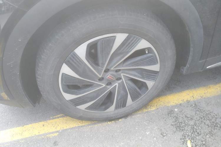 Used Hongqi HS7 PHEV 2024 2.0T PHEV Four-Wheel Drive Flagship Edition 6 Seats
