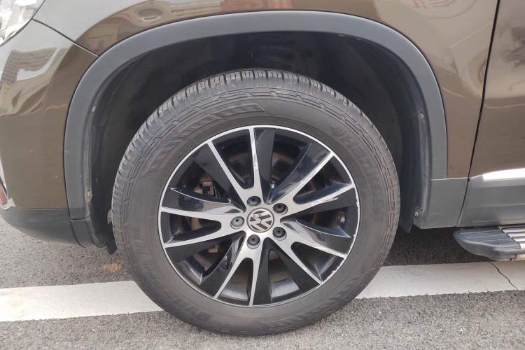 Used Volkswagen Tiguan 2016 300TSI Automatic All-Wheel Drive Luxury Edition
