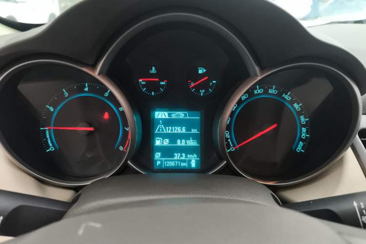 Used Chevrolet Cruze 2015 1.5L Classic SE AT
