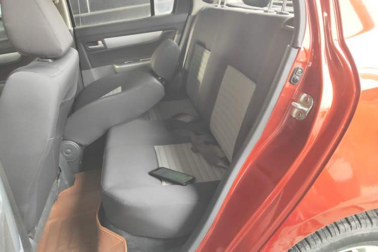 Used Suzuki Swift 2014 1.5L Automatic Fashion Edition
