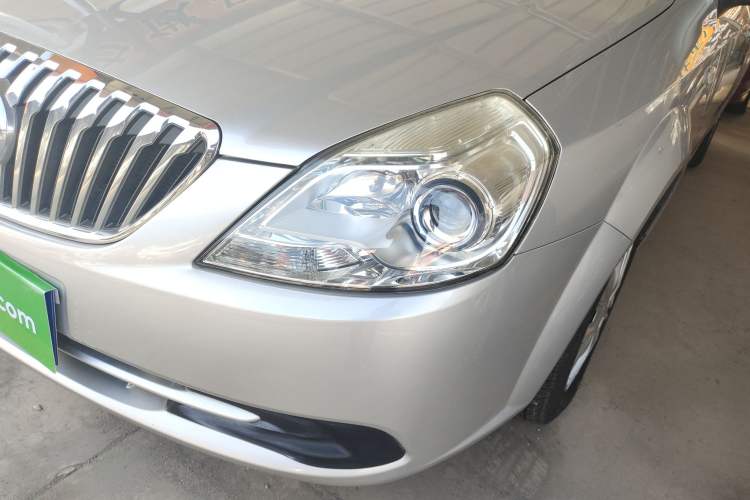 Used Buick Excelle 2015 1.5L Automatic Classic Model

