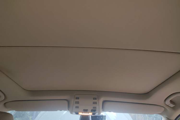 Used BMW X1 2012 sDrive18i Luxury Edition
