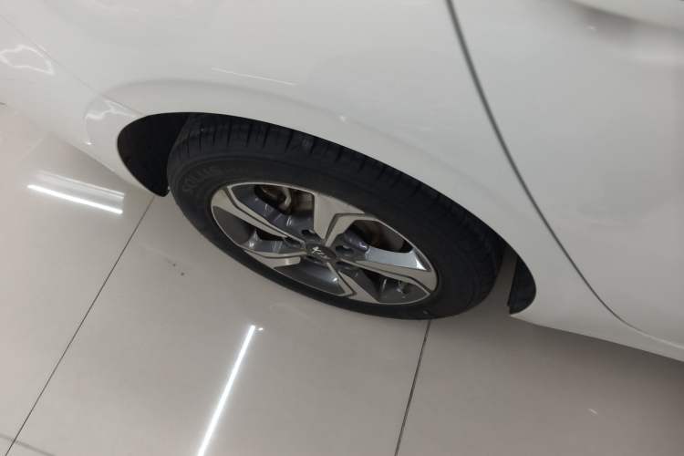 Used Kia K3 2020 1.5L CVT New Sharp Edition with Sunroof
