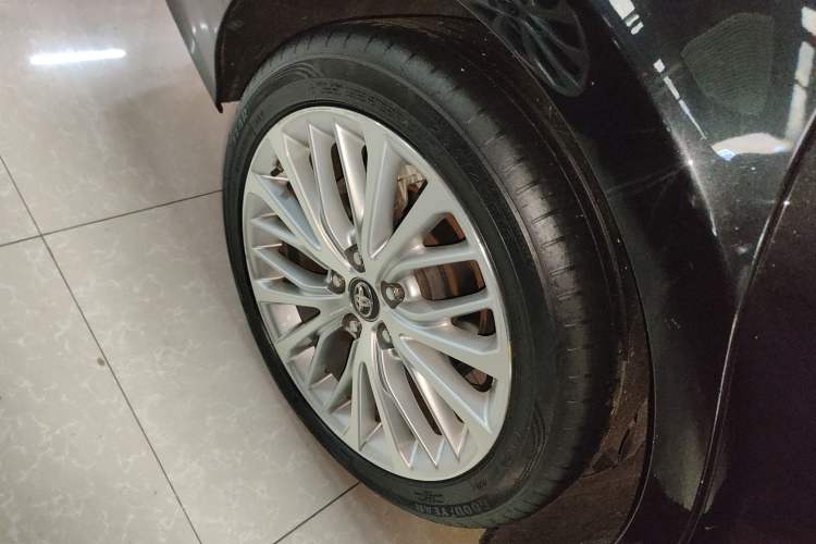 Used Toyota Camry 2018 2.5G Luxury Edition
