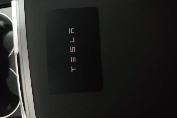 Used Tesla Model 3 2023 Rear-Wheel-Drive Version
