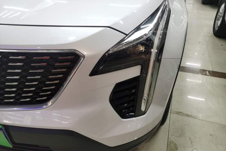 Used Cadillac XT4 2021 28T Two-Wheel Drive Leading Version
