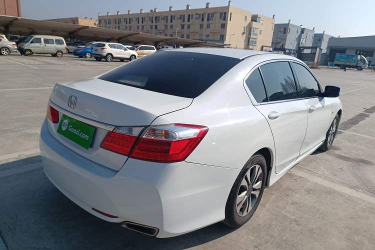 Used Honda Accord 2015 2.0L LX Comfort Edition
