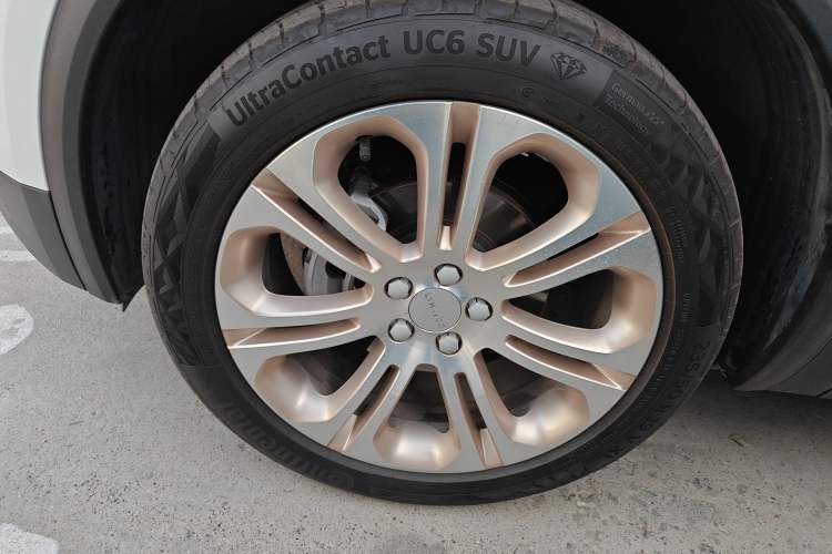 Used Lynk & Co 01 2017 2.0T Two-Wheel Drive Pro Edition
